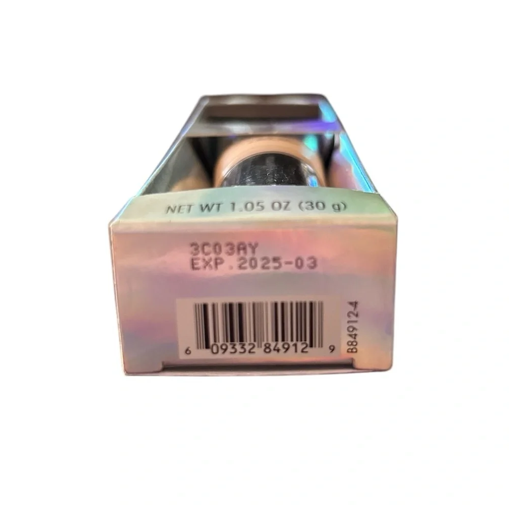 $ 10/ bundle of 2..Camo CC Cream Foundation - Cream Expires:  3/2025 and 4/2025